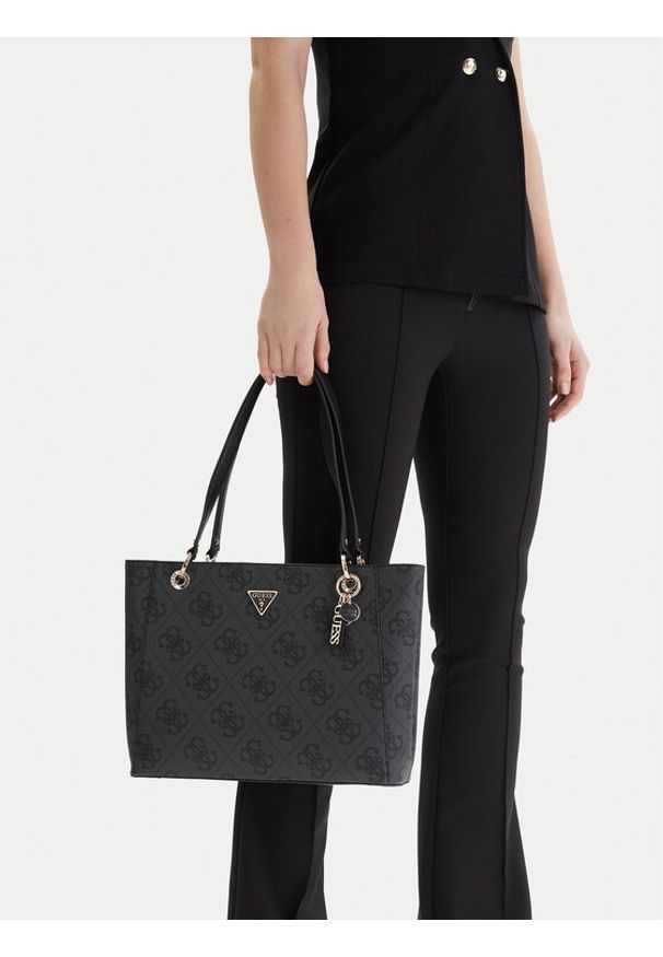 Guess Torebka Noelle II HWSO96 72250 Szary. Kolor: szary. Materiał: skórzane