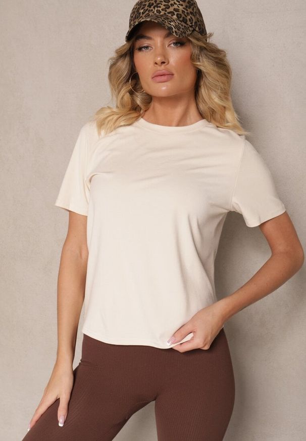 Renee - Beżowy Casualowy T-shirt z Wiskozy Arisanda. Okazja: na co dzień. Kolor: beżowy. Materiał: wiskoza. Styl: casual