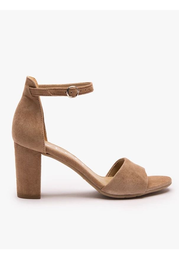 Ryłko - Jasnobrązowe sandały ze skóry welurowej. Okazja: na co dzień. Nosek buta: okrągły. Zapięcie: sprzączka. Kolor: brązowy. Materiał: skóra, welur. Sezon: wiosna, lato. Obcas: na obcasie. Styl: casual, street, elegancki. Wysokość obcasa: średni
