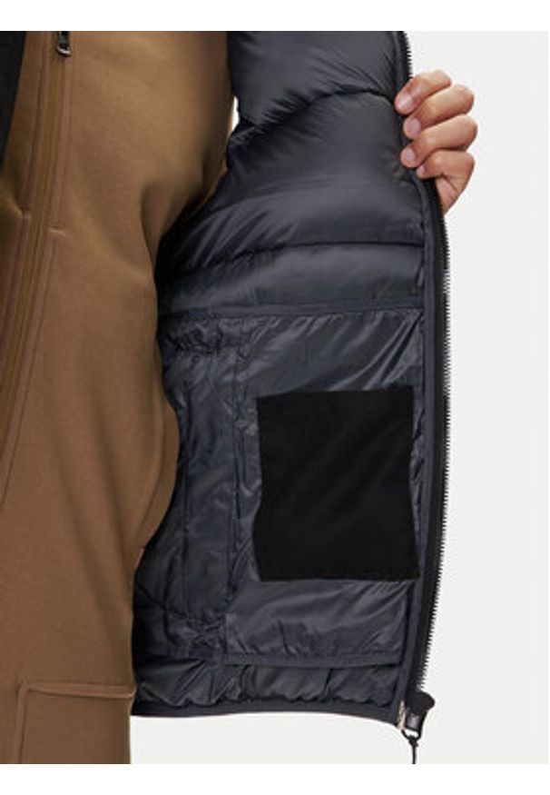 Guess Bezrękawnik Z5BL01 W3230 Czarny Regular Fit. Kolor: czarny. Materiał: syntetyk. Długość rękawa: bez rękawów