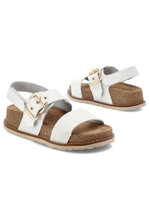 Białe Sandały Yokono Stylowe Obuwie Damskie Na Solidnej Podeszwie. Okazja: na co dzień, na spacer. Zapięcie: klamry. Kolor: biały. Materiał: skóra, materiał. Sezon: lato. Obcas: na platformie. Styl: elegancki