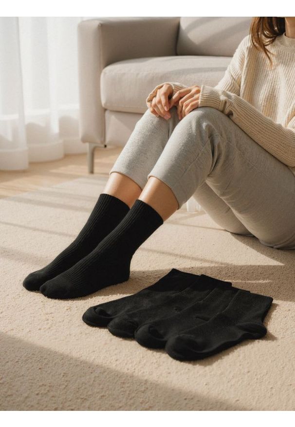 Sinsay - Prążkowane skarpetki 5 pack - czarny. Kolor: czarny. Materiał: prążkowany