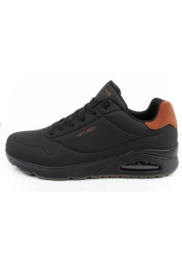skechers - Buty do chodzenia męskie Skechers Uno. Kolor: wielokolorowy, czarny. Materiał: materiał, syntetyk. Szerokość cholewki: normalna. Sport: turystyka piesza