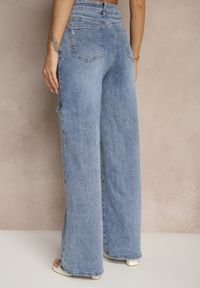 Renee - Niebieskie Jeansy High Waist z Szeroką Nogawką Zdobione Przetarciami Napinea. Stan: podwyższony. Kolor: niebieski. Wzór: aplikacja. Styl: elegancki, vintage #5