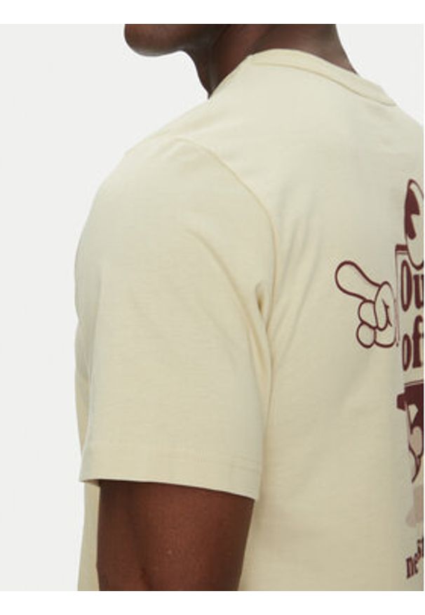 The North Face T-Shirt NF0A8C303X41 Beżowy Relaxed Fit. Kolor: beżowy. Materiał: bawełna