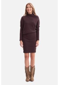 BeWear - Bawełniana ołówkowa sukienka z dzianiny zbluzowana c.brąz. Okazja: na co dzień. Kolor: brązowy. Materiał: dzianina, bawełna. Typ sukienki: ołówkowe. Styl: casual #3