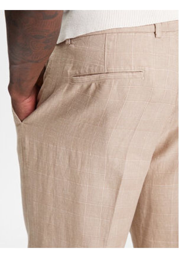 United Colors of Benetton - United Colors Of Benetton Spodnie materiałowe 43B3UF03X Beżowy Regular Fit. Kolor: beżowy. Materiał: bawełna