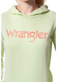 Wrangler - BLUZA WRANGLER DAMSKA RETRO KABEL HDY PASTEL GREEN W600RICUG. Typ kołnierza: kaptur. Wzór: nadruk. Styl: retro #6