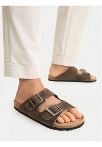Go Soft Klapki EOHP-ALMELO-01 Brązowy. Kolor: brązowy. Materiał: skóra, zamsz #8