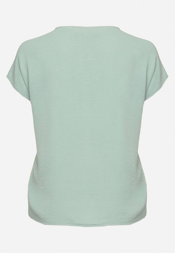 Born2be - Jasnozielona Bluzka Ozdobiona Guziczkami z Przodu Mepiana. Okazja: na co dzień. Kolor: zielony. Materiał: jeans. Długość rękawa: krótki rękaw. Długość: krótkie. Wzór: aplikacja. Styl: klasyczny, casual, elegancki