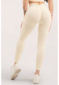 GYM GLAMOUR - Legginsy fitness damskie Gym Glamour deep push up 2.0. Kolor: beżowy. Sport: fitness