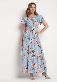 Born2be - Niebieska Sukienka w Kwiaty z Gumką w Talii i Hiszpańskim Dekoltem Devoris. Kolor: niebieski. Materiał: tkanina. Wzór: kwiaty. Sezon: lato. Styl: klasyczny