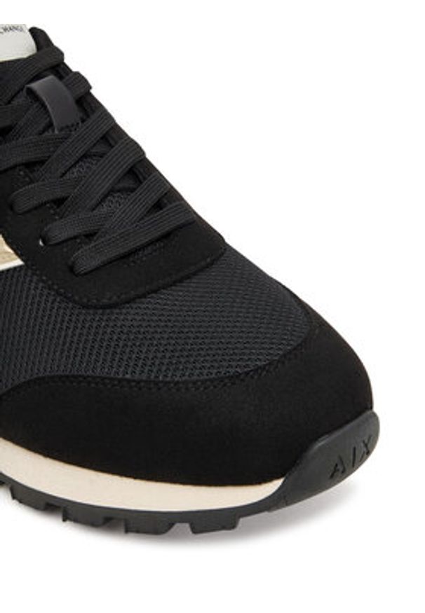 Armani Exchange Sneakersy XM001960 AF19388 MC077 Czarny. Kolor: czarny. Materiał: materiał