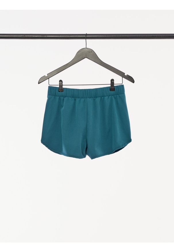 outhorn - Spodenki tkaninowe damskie. Okazja: na co dzień. Materiał: tkanina. Długość: krótkie. Styl: casual
