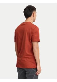 Blend T-Shirt 20717160 Czerwony Regular Fit. Kolor: czerwony. Materiał: bawełna