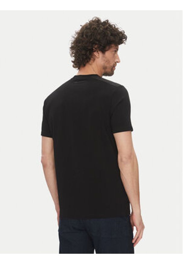Karl Lagerfeld - KARL LAGERFELD T-Shirt 755037 552221 Czarny Regular Fit. Typ kołnierza: dekolt w karo. Kolor: czarny. Materiał: bawełna