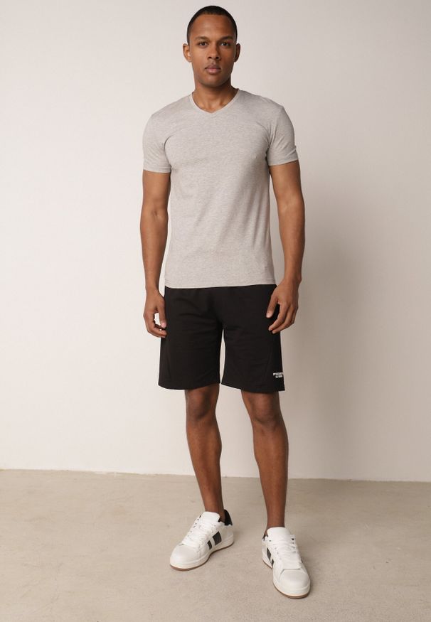 Born2be - Czarne Dresowe Szorty Sportowe z Bawełną i Kieszeniami na Suwak Rharanin. Okazja: na co dzień, do domu. Kolor: czarny. Materiał: bawełna, dresówka. Styl: sportowy