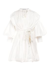 Born2be - Biała Sukienka Adousa. Kolor: biały. Materiał: tkanina, guma. Wzór: gładki. Typ sukienki: bombki. Styl: klasyczny. Długość: mini #2