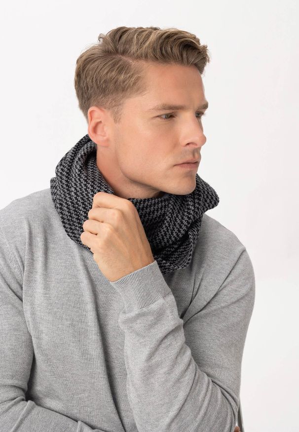 Volcano - Stylowy szal męski H-FEST. Kolor: szary. Materiał: dzianina. Wzór: aplikacja. Sezon: zima. Styl: elegancki