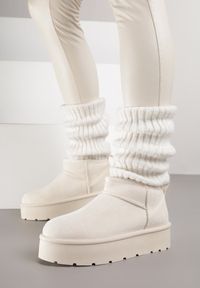 Born2be - Beżowe Mocno Ocieplane Śniegowce Wsuwane na Grubej Podeszwie Oriphesi. Okazja: na co dzień, na spacer. Zapięcie: bez zapięcia. Kolor: beżowy. Materiał: jeans. Sezon: zima. Styl: casual #6