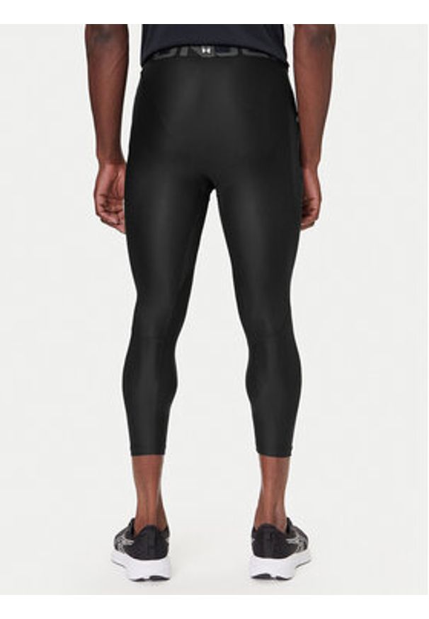 Under Armour Legginsy HeatGear® 1361588 Czarny Slim Fit. Kolor: czarny. Materiał: syntetyk