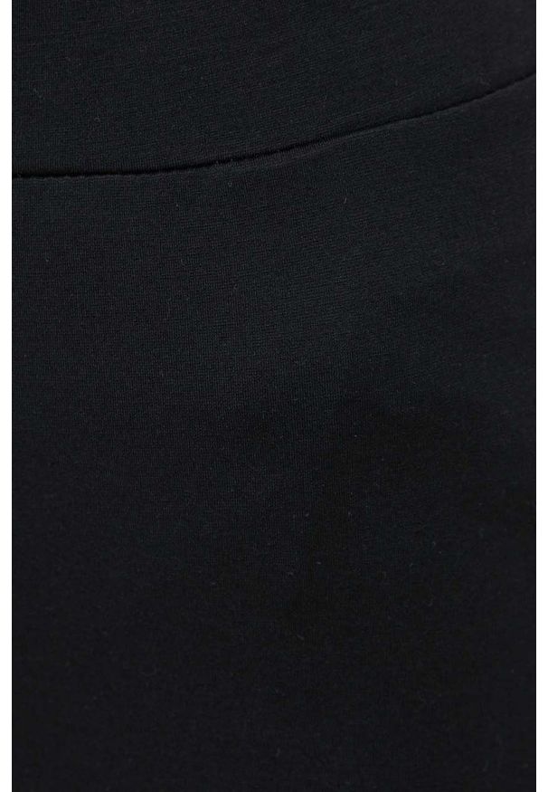 JDY spodnie damskie kolor czarny proste medium waist. Okazja: na co dzień. Kolor: czarny. Materiał: tkanina. Styl: casual