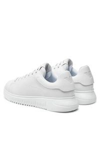 Emporio Armani Sneakersy X4X264 XF768 00001 Biały. Kolor: biały. Materiał: skóra