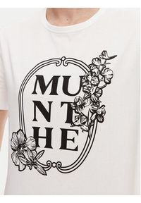 Munthe T-Shirt Fynella 251110925160 Biały Regular Fit. Kolor: biały. Materiał: bawełna