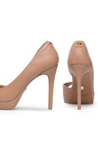 Nine West Szpilki WFA2733-1 Beżowy. Kolor: beżowy. Materiał: syntetyk. Obcas: na szpilce #8