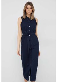 Lacoste sukienka kolor granatowy midi dopasowana. Kolor: niebieski. Materiał: dzianina. Typ sukienki: dopasowane. Długość: midi #1