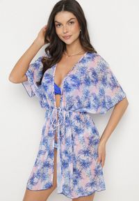 Born2be - Niebieska Narzutka Plażowa w Kwiaty z Wiązaniem Ulonesia. Okazja: na plażę. Kolor: niebieski. Wzór: kwiaty. Sezon: lato. Styl: klasyczny, casual #4