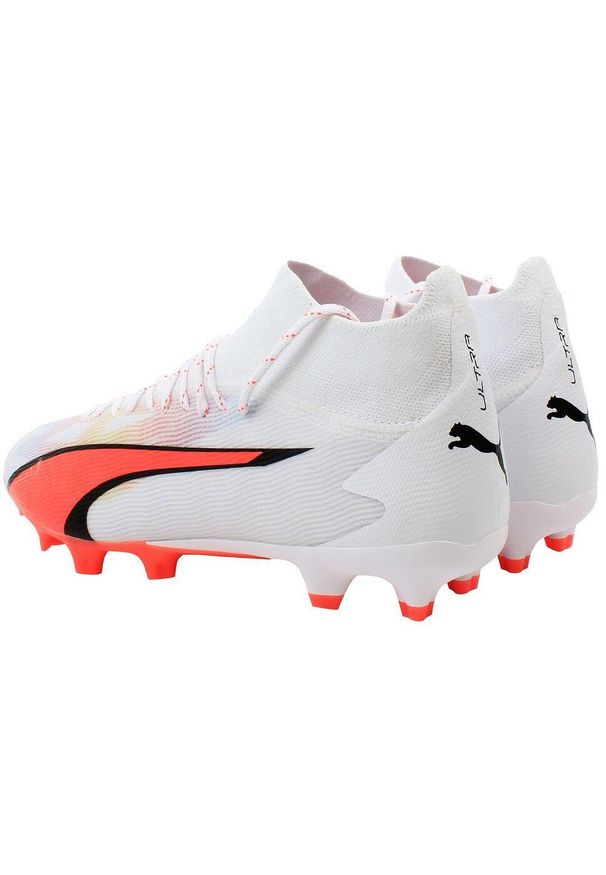 Buty do piłki nożnej męskie Puma 01ultra Pro Fgag. Kolor: czarny, biały, wielokolorowy. Materiał: syntetyk, tkanina, materiał. Sport: piłka nożna