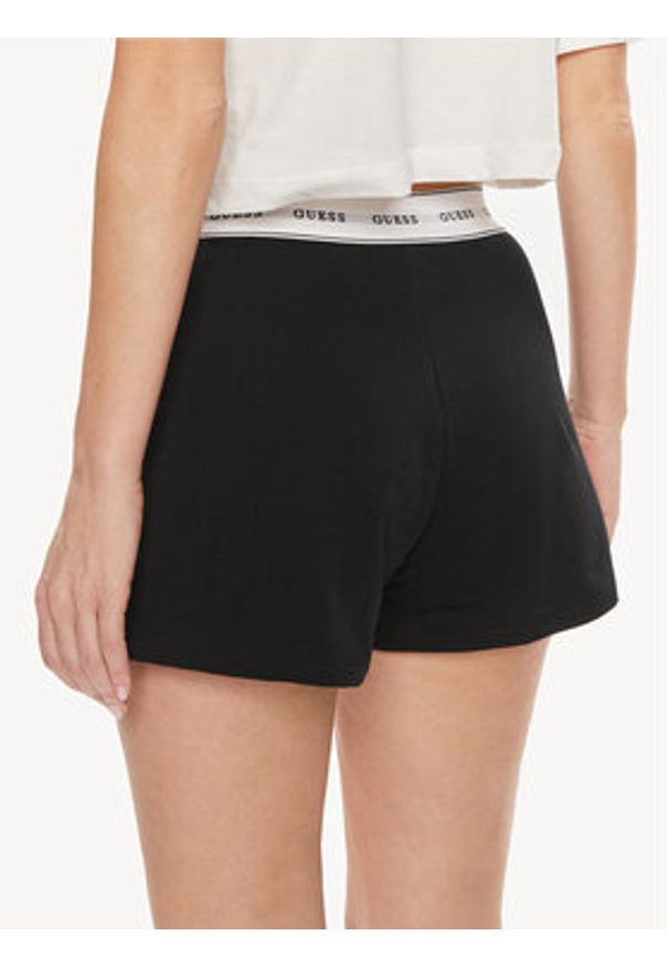 Guess Szorty piżamowe O4GD02 KBS91 Czarny Loose Fit. Kolor: czarny. Materiał: bawełna