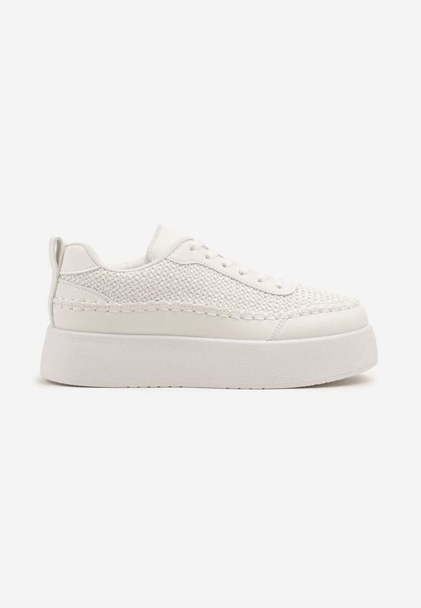 Renee - Białe Sneakersy na Platformie Ozdobione Plecionką Nilaraviela. Okazja: na co dzień. Kolor: biały. Materiał: jeans, skóra. Wzór: aplikacja. Obcas: na platformie