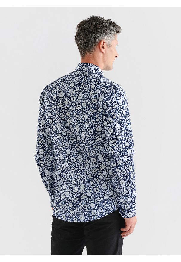 Pako Lorente - PAKO LORENTE – Granatowa koszula w białe kwiaty. Okazja: na co dzień. Kolor: biały, niebieski, wielokolorowy. Materiał: jeans, bawełna. Wzór: kwiaty. Styl: casual