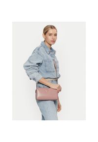 Torebka Guess. Kolor: różowy #1