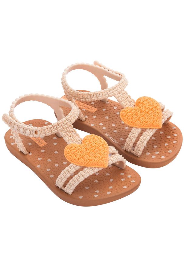 Ipanema Jr. sandały dziecięce brązowe rozmiar 21 w grochy. Kolor: brązowy. Wzór: grochy. Sezon: lato. Styl: sportowy