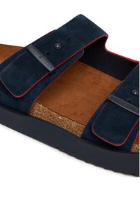 TOMMY HILFIGER - Tommy Hilfiger Klapki Cork Adjustable Suede Sandal FM0FM05869 Granatowy. Kolor: niebieski. Materiał: skóra, zamsz #6