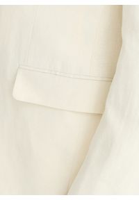 Pako Lorente - PAKO LORENTE - Beżowa marynarka garniturowa z lnem. Kolor: beżowy. Materiał: len. Wzór: gładki. Sezon: wiosna #10