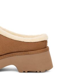 Ugg Klapki W New Heights Cozy Clog 1162510 Brązowy. Kolor: brązowy. Materiał: skóra #3