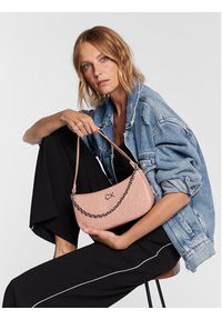 Calvin Klein Torebka Re-Lock Shoulder Bag Emb Mono K60K610204 Różowy. Kolor: różowy. Materiał: skórzane #4