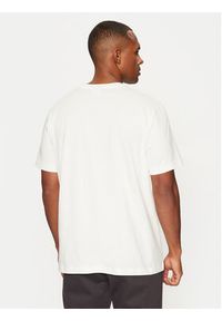 Champion T-Shirt 220278 Biały Standard Fit. Kolor: biały. Materiał: bawełna