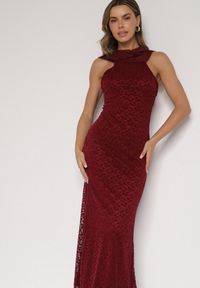 Born2be - Bordowa Asymetryczna Sukienka z Falbaną Nawedina. Kolor: czerwony. Materiał: poliester. Typ sukienki: asymetryczne #4