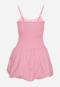 Born2be - Różowa Sukienka Typu Bombka z Cyrkoniową Klamrą z Podszewką Typu Szorty Nessim. Okazja: na imprezę. Kolor: różowy. Długość rękawa: na ramiączkach. Sezon: lato. Typ sukienki: bombki. Styl: elegancki #2