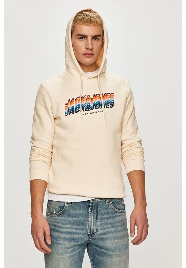 Jack & Jones - Bluza. Okazja: na co dzień. Typ kołnierza: kaptur. Kolor: beżowy. Materiał: bawełna. Wzór: nadruk. Styl: casual