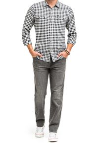 Wrangler - WRANGLER TEXAS MĘSKIE SPODNIE JEANSOWE DUSTY GRANITE W121P416N 112126173. Okazja: na spotkanie biznesowe. Styl: biznesowy, elegancki #9