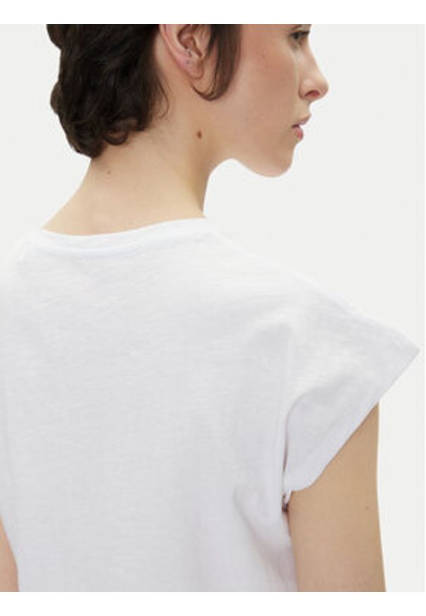 Pepe Jeans T-Shirt Rosalie PL506033 Biały Regular Fit. Kolor: biały. Materiał: bawełna