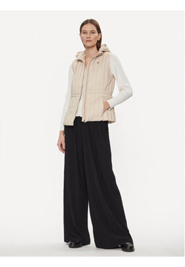 TOMMY HILFIGER - Tommy Hilfiger Bezrękawnik Feminine Lw Down Vest WW0WW40485 Beżowy Slim Fit. Kolor: beżowy. Materiał: syntetyk. Długość rękawa: bez rękawów