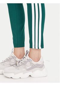 Adidas - adidas Legginsy Essentials 3-Stripes KB7663 Zielony Slim Fit. Kolor: zielony. Materiał: bawełna #5