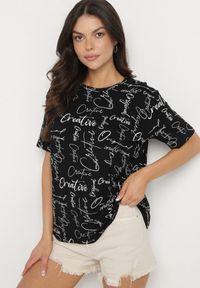 Born2be - Czarny T-shirt Oversize z Bawełny Zdobiony Nadrukiem Sinelra. Okazja: na co dzień. Kolor: czarny. Materiał: bawełna. Wzór: aplikacja, nadruk. Styl: klasyczny, elegancki, casual